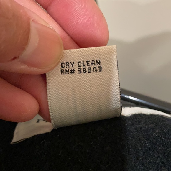 Black 100% wool jacket with hood by Preston & York - Picture 7 of 7